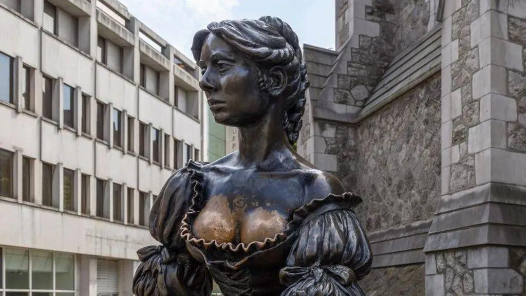 statua Moli Meloun