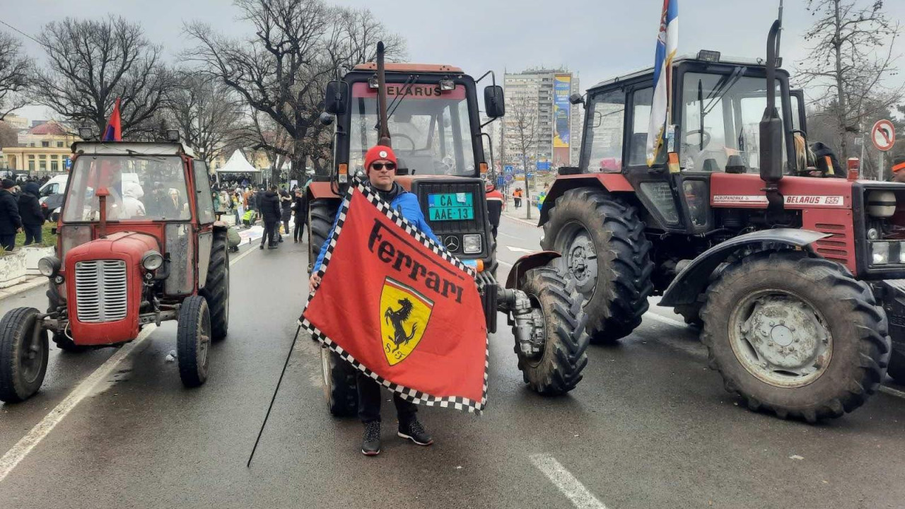 Ferari zastava, protest u Kragujevcu, studenti