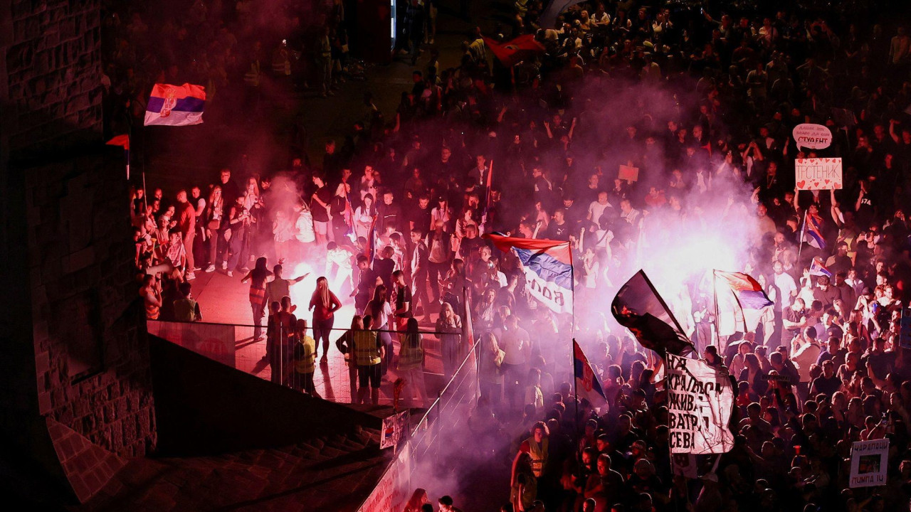 Vatromet i bakljade u centru Kraljeva