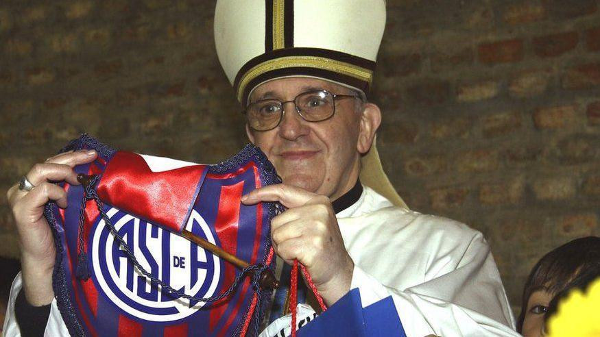 Papa Franja je poznat i kao strastveni navijač argentinskog fudbalskog kluba San Lorenco, lokalnog tima iz Buenos Ajresa