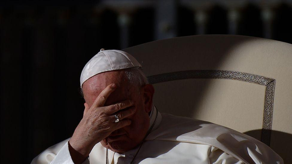Papa Franja tokom nedeljne audijencije na Trgu Svetog Petra, 2023. godine 