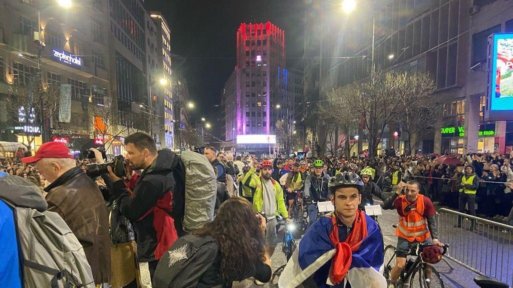 studenti biciklisti, studenti, studenti u blokadi studentski protest