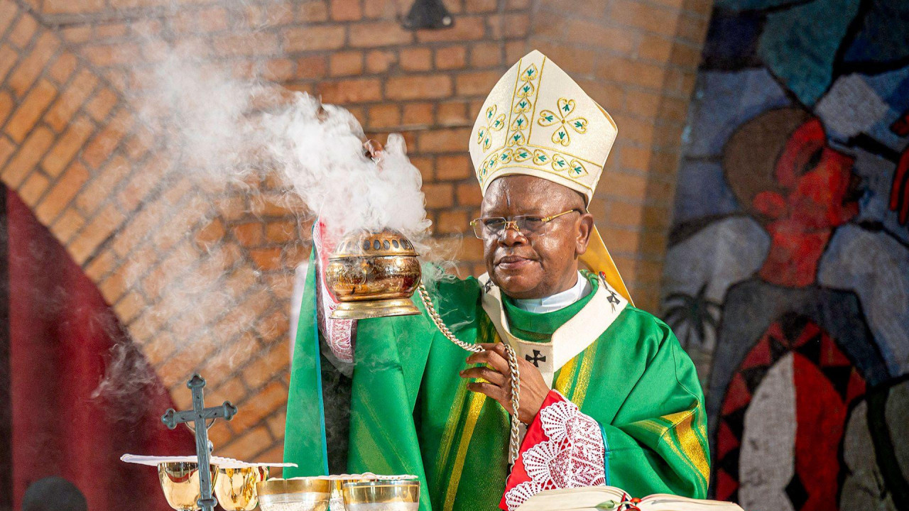 Kardinal Fridolin Ambongo Besungu