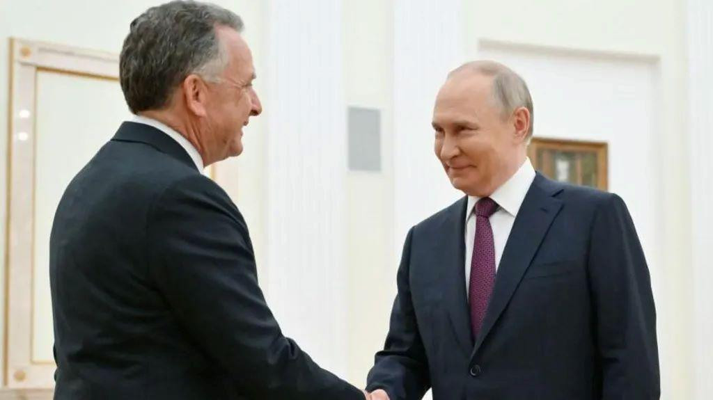 Vladimir Putin i Stiv Vitkof